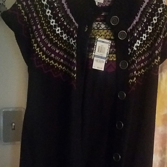 Sweater - Picture 9 of 9